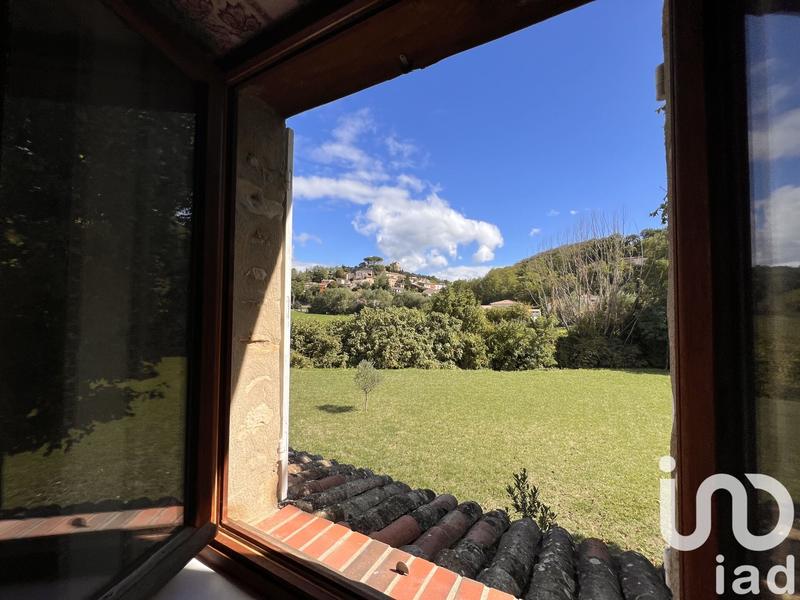 Maison - 270 m² - 8 pièces