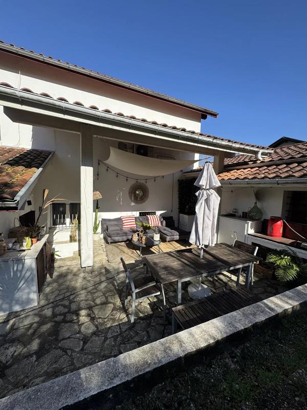 Maison - 107 m² - 4 pièces