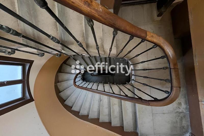 Appartement - 62 m² - 5 pièces