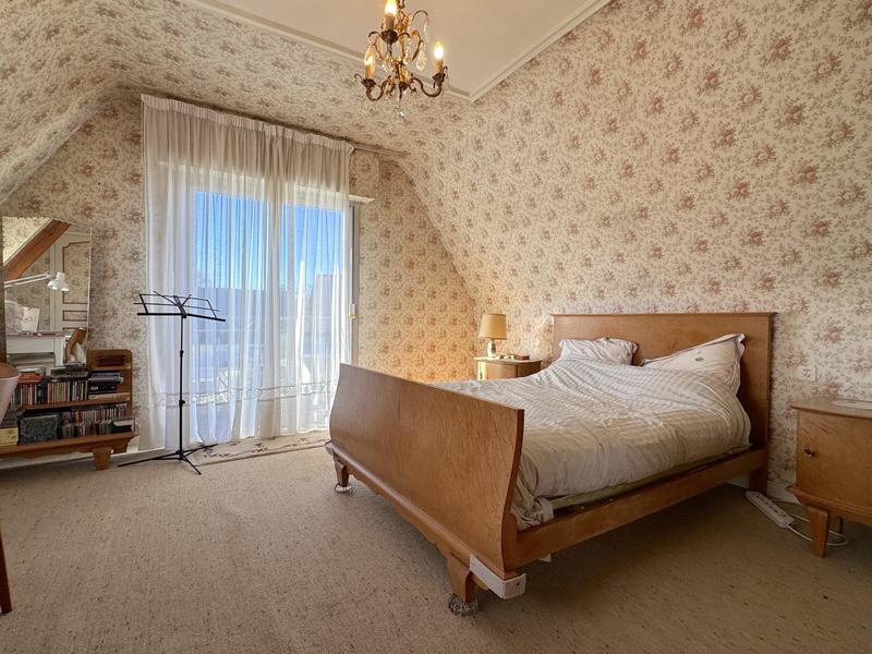 Maison ancienne - 181 m² - 8 pièces