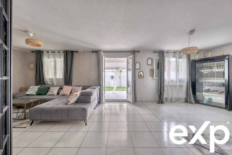 Maison - 162 m² - 7 pièces