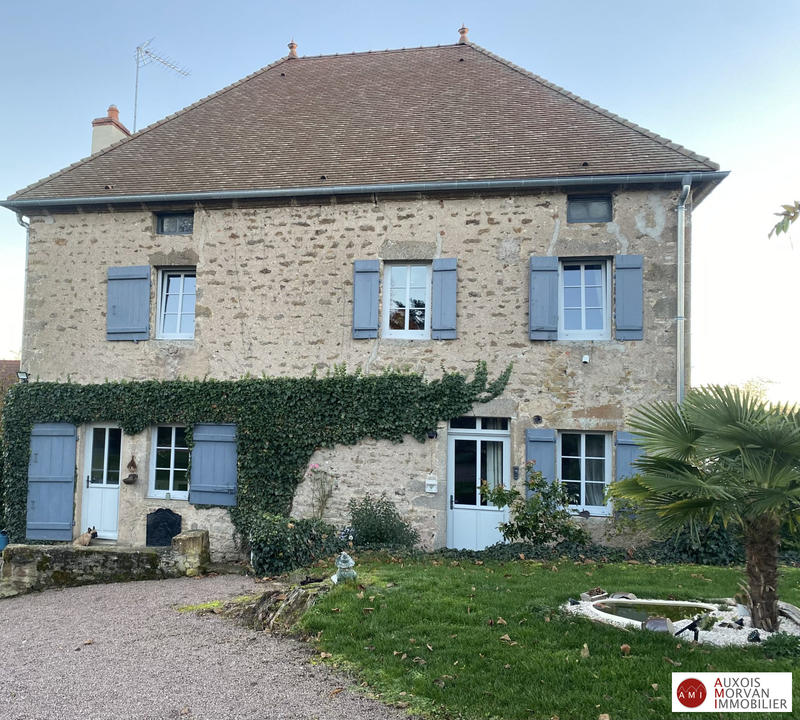 Maison ancienne - 151 m² - 6 pièces