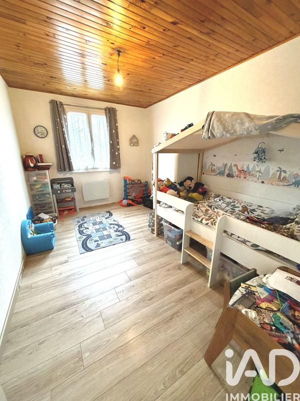 Maison - 100 m² - 6 pièces