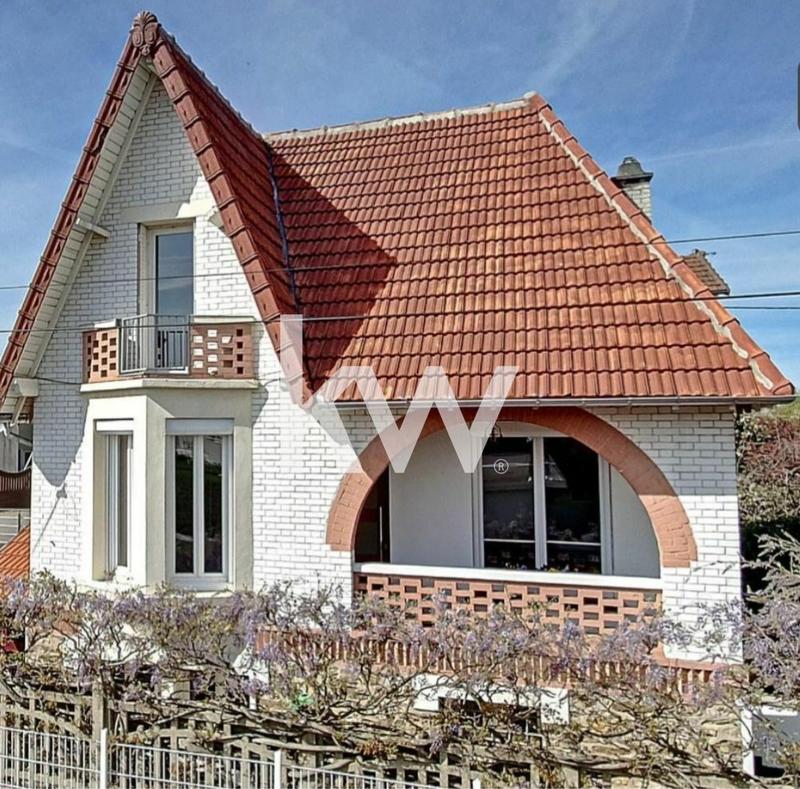 Maison - 120 m² - 5 pièces