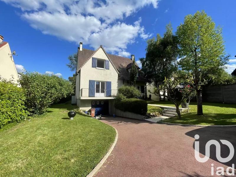 Maison - 182 m² - 7 pièces