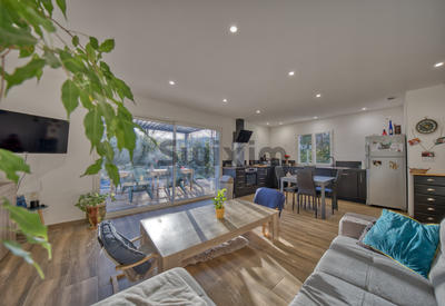 Villa - 80 m² - 4 pièces