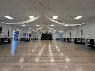 Local commercial - 473 m²