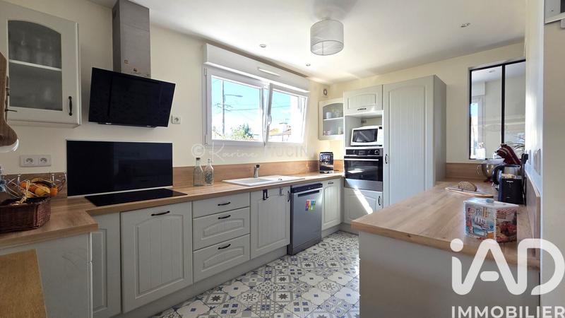 Maison - 133 m² - 6 pièces