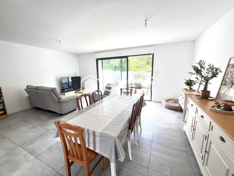 Maison - 107 m² - 6 pièces