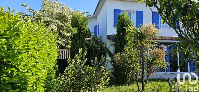 Maison - 161 m² - 7 pièces