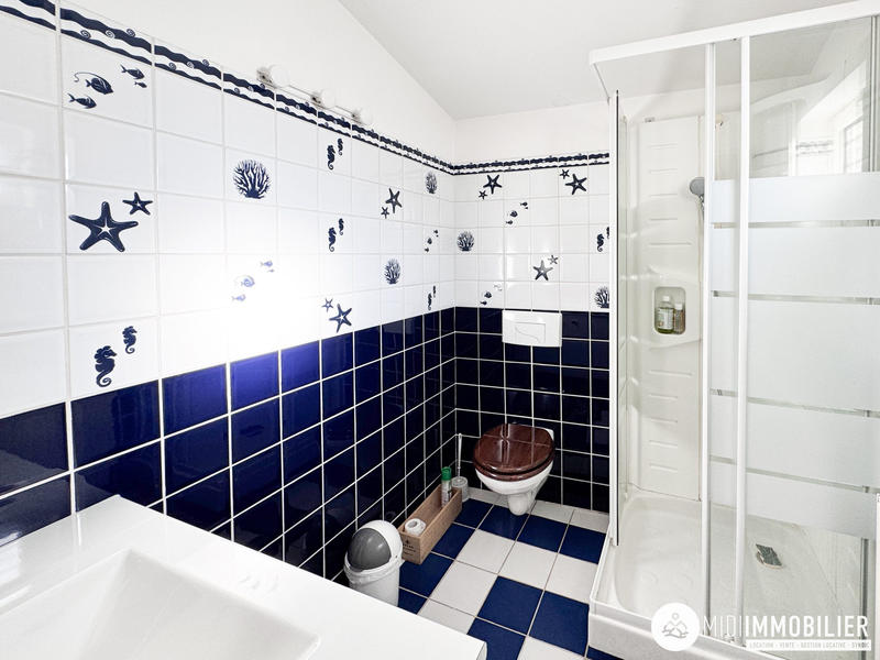 Maison - 222 m² - 4 pièces