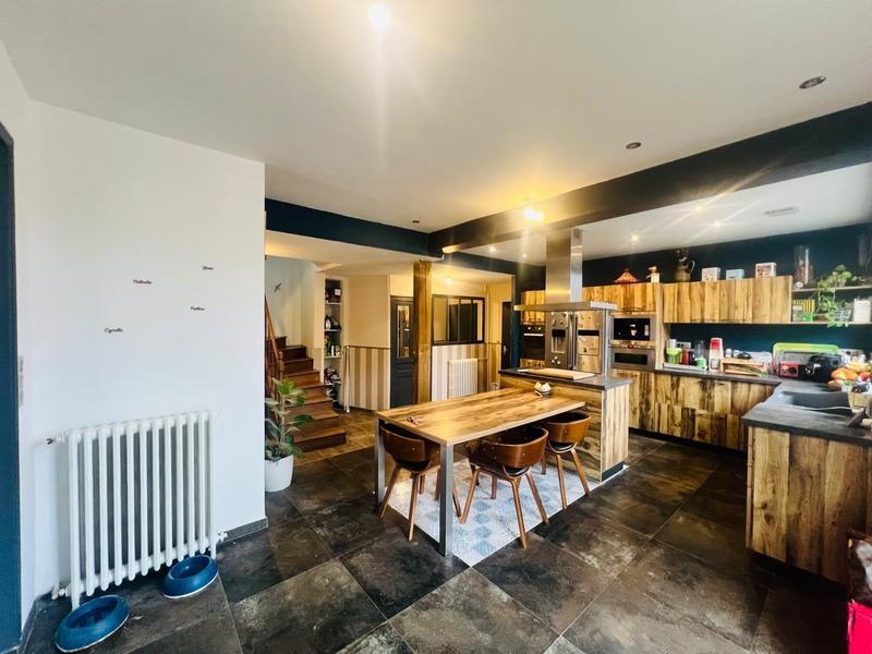 Maison de ville - 175 m² - 6 pièces