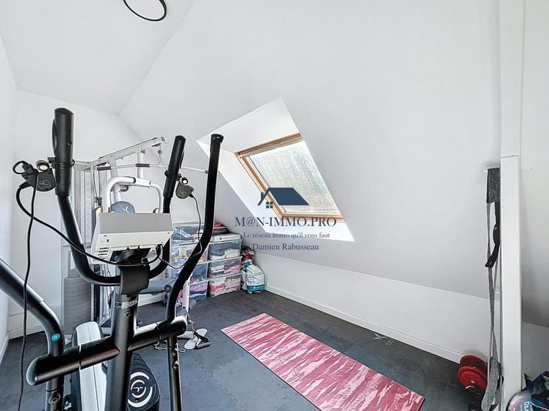 Maison - 187 m² - 8 pièces