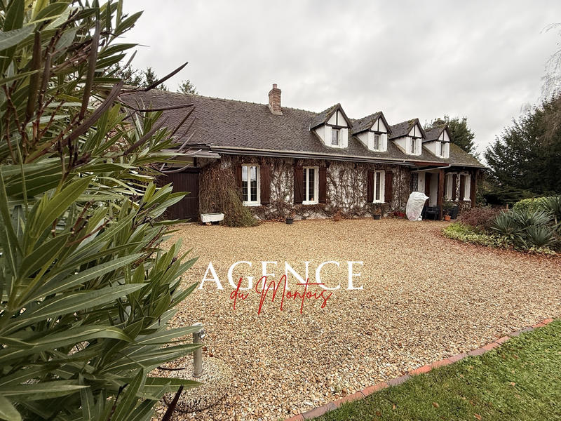 Maison - 205 m² - 5 pièces