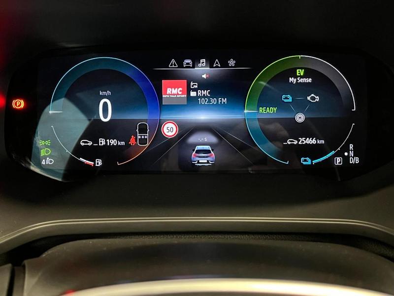 Renault Captur E-Tech full hybrid 145 Iconic