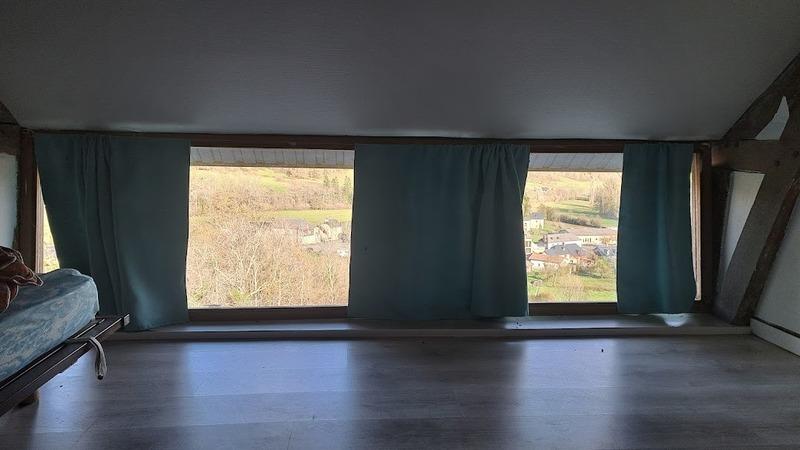 Grange - 80 m² - 4 pièces