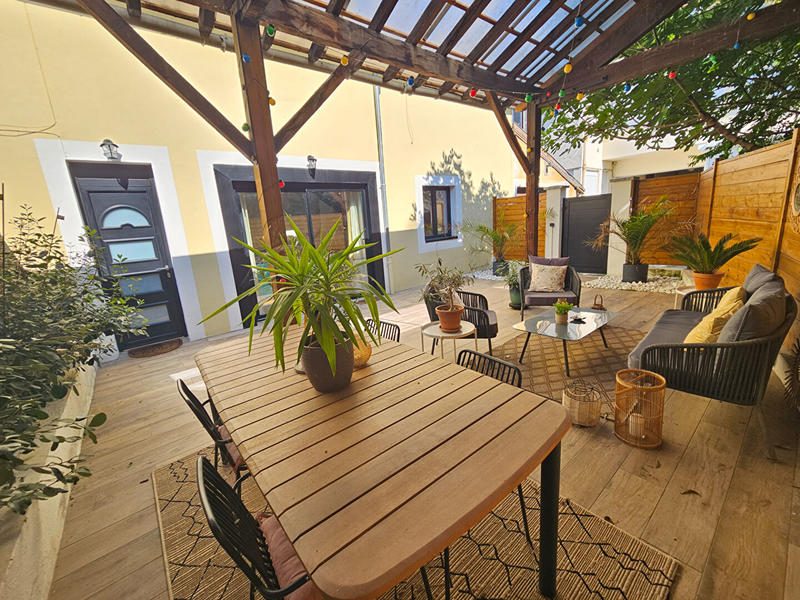 Maison - 95 m² - 4 pièces