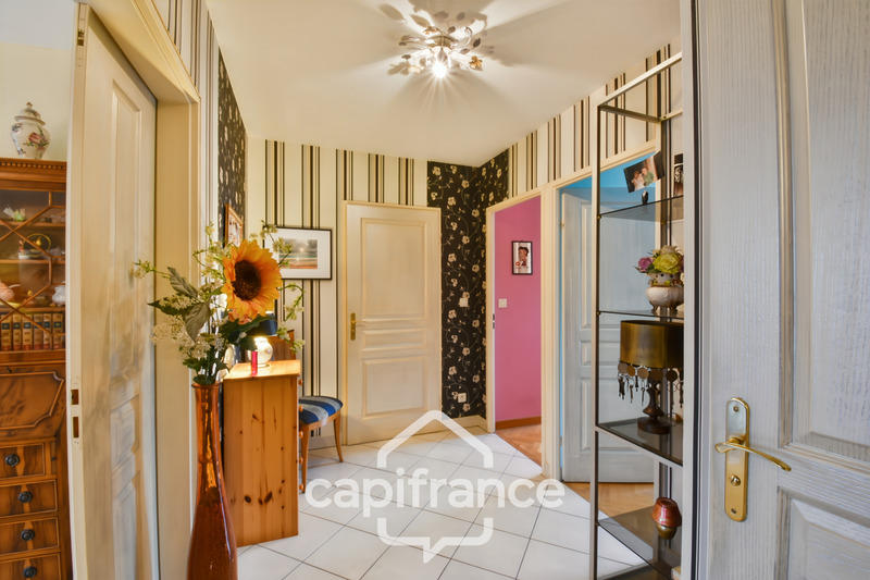 Appartement - 119 m² - 4 pièces