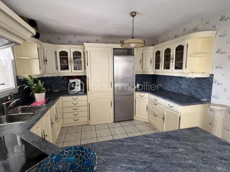 Maison traditionnelle - 150 m² - 6 pièces