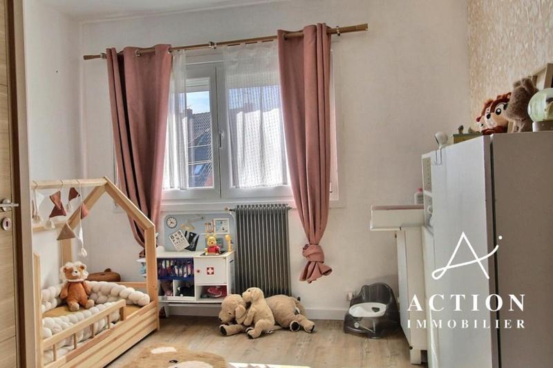 Maison - 105 m² - 4 pièces