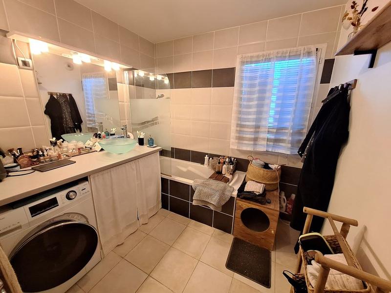 Appartement - 79 m² - 3 pièces