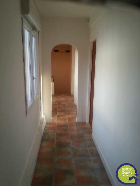 Maison - 99 m² - 5 pièces