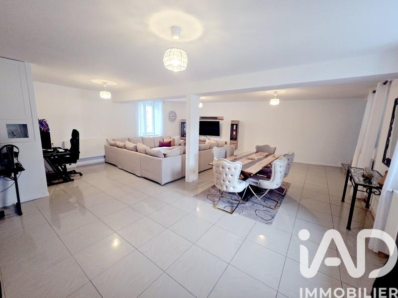 Maison - 147 m² - 5 pièces
