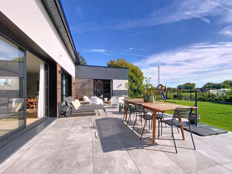 Maison - 145 m² - 6 pièces