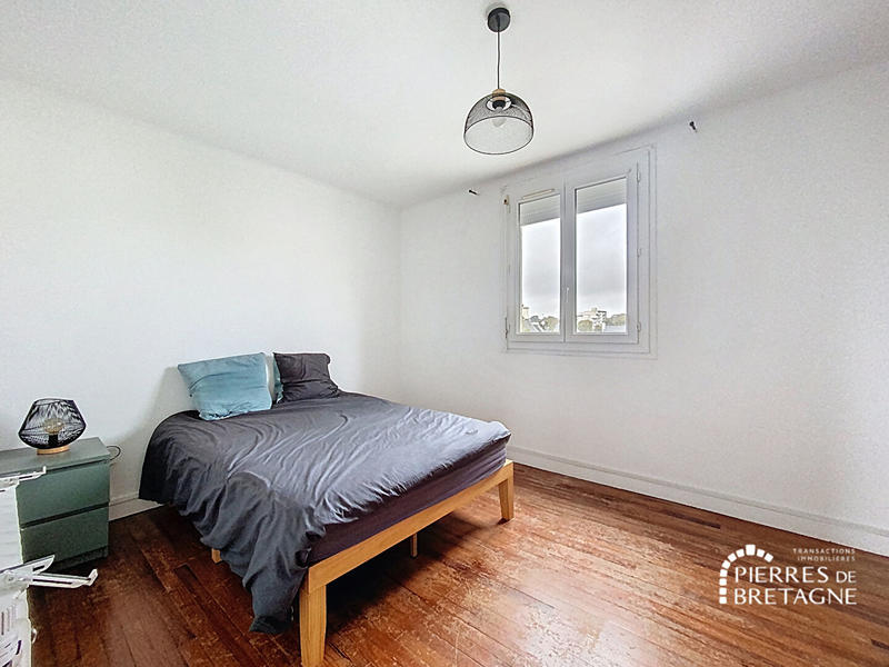 Maison - 93 m² - 6 pièces