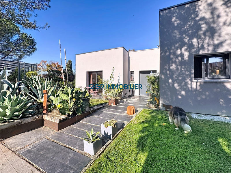 Maison - 194 m² - 5 pièces