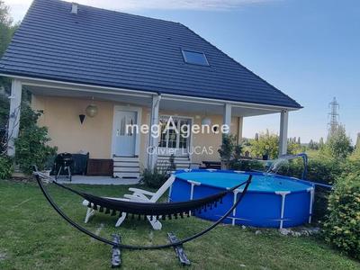 Maison - 165 m² - 9 pièces