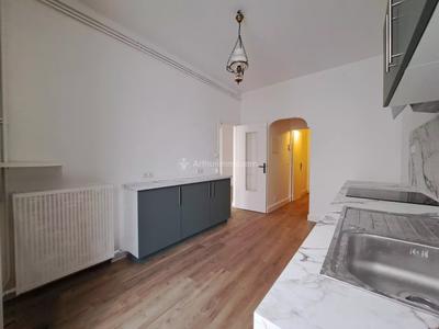 Appartement - 112 m² - 3 pièces