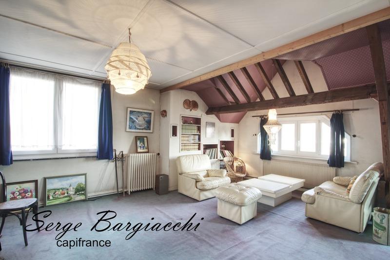 Maison bourgeoise - 214 m² - 8 pièces