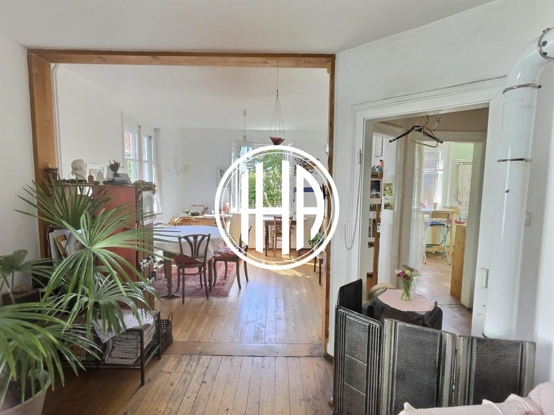 Maison - 92 m² - 5 pièces