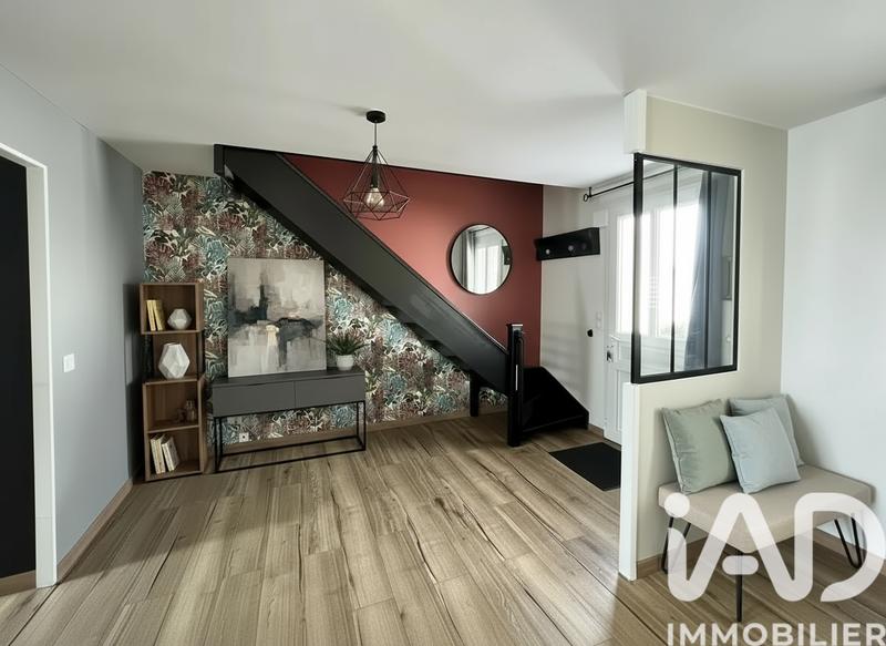 Maison - 98 m² - 5 pièces