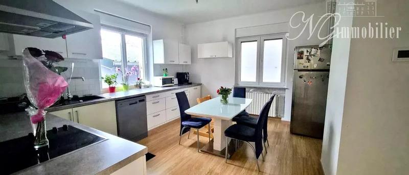 Maison - 130 m² - 6 pièces