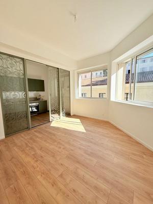 Appartement - 86 m² - 5 pièces