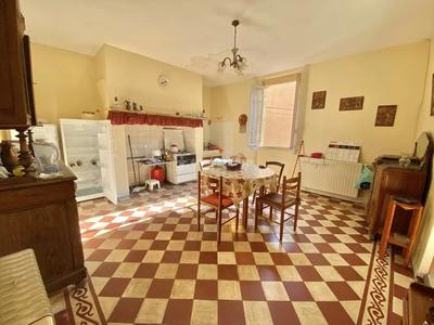 Maison - 92 m² - 3 pièces