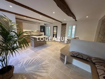 Appartement - 106 m² - 5 pièces