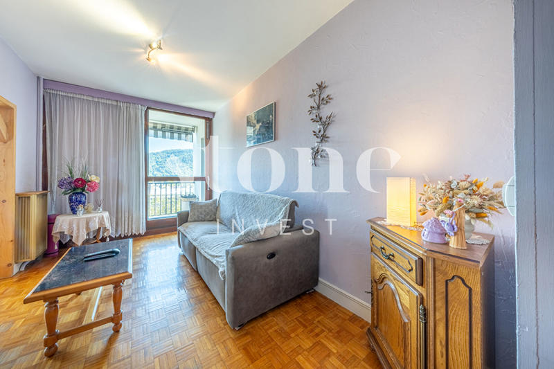 Appartement - 84 m² - 3 pièces