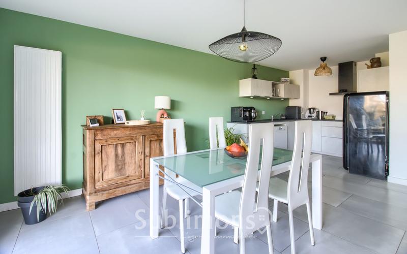 Appartement - 86 m² - 3 pièces