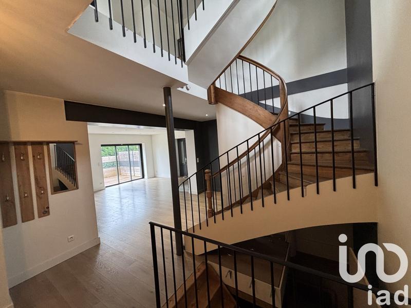 Maison - 190 m² - 7 pièces