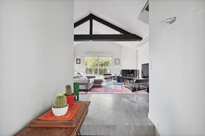 Maison - 180 m² - 7 pièces