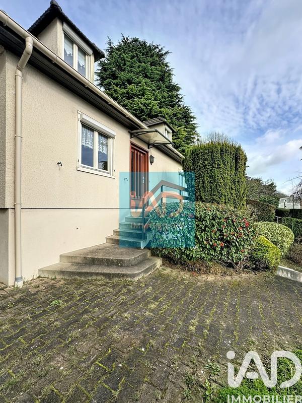 Maison - 132 m² - 8 pièces