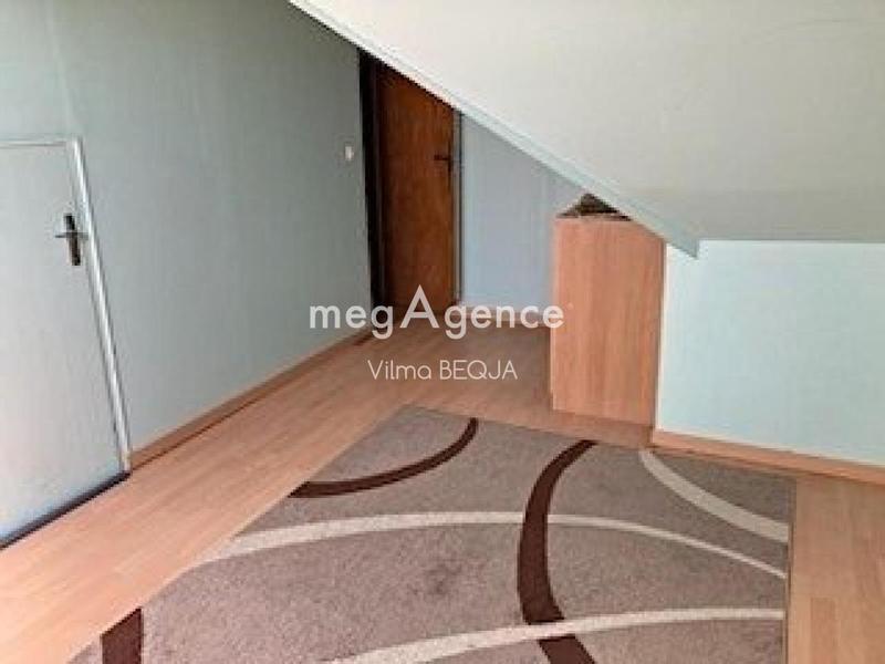 Maison - 99 m² - 6 pièces