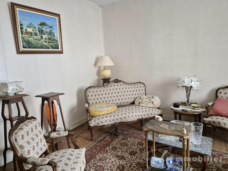 Maison - 179 m² - 8 pièces