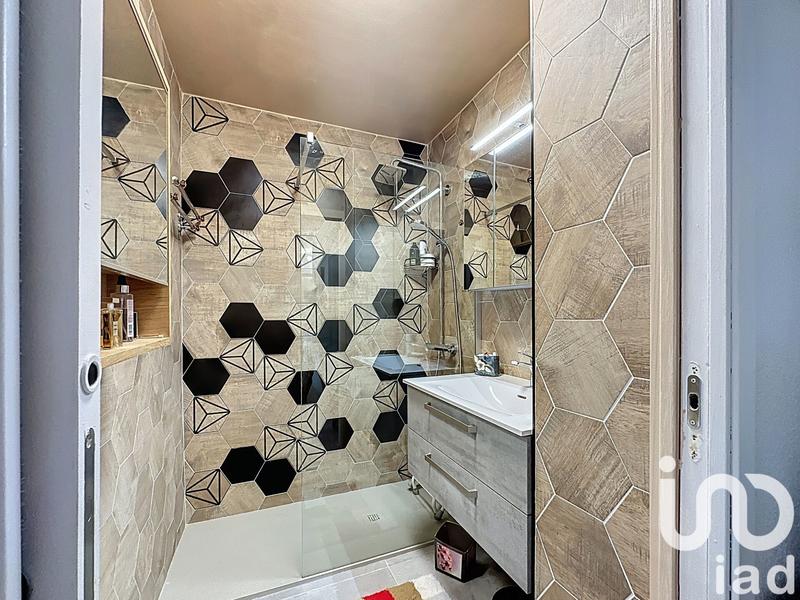 Appartement - 80 m² - 3 pièces