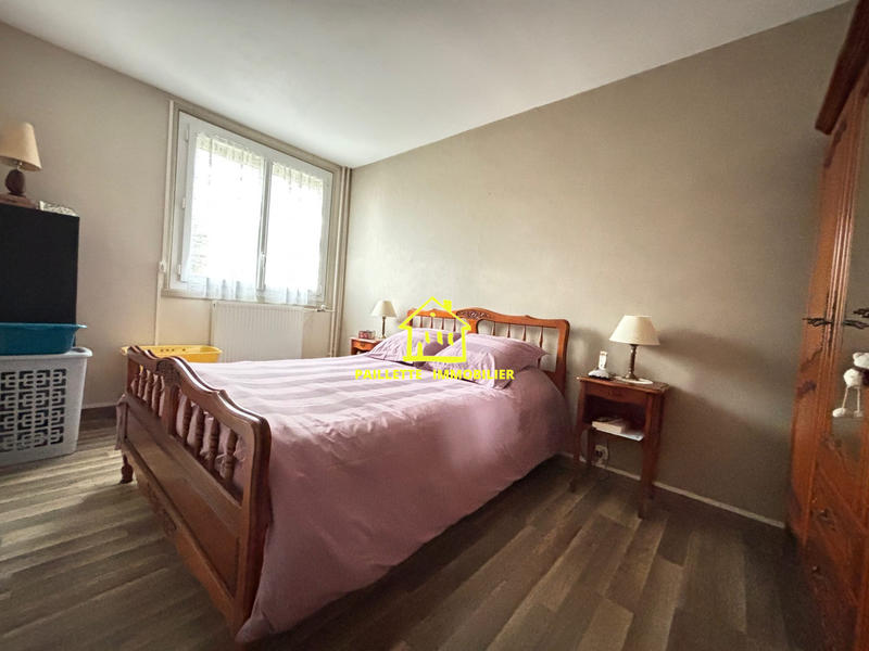 Appartement - 81 m² - 4 pièces