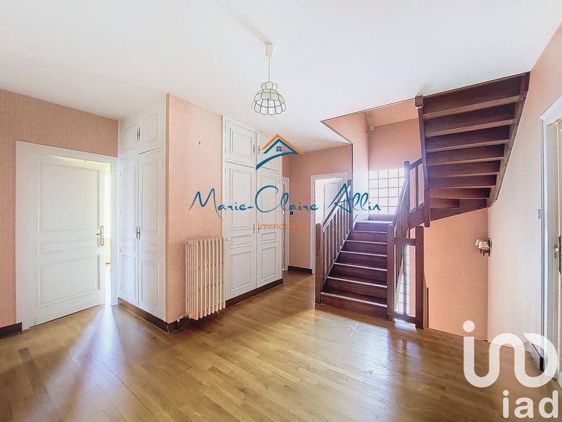 Maison - 193 m² - 8 pièces