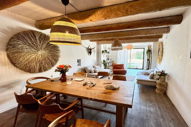 Maison - 95 m² - 5 pièces